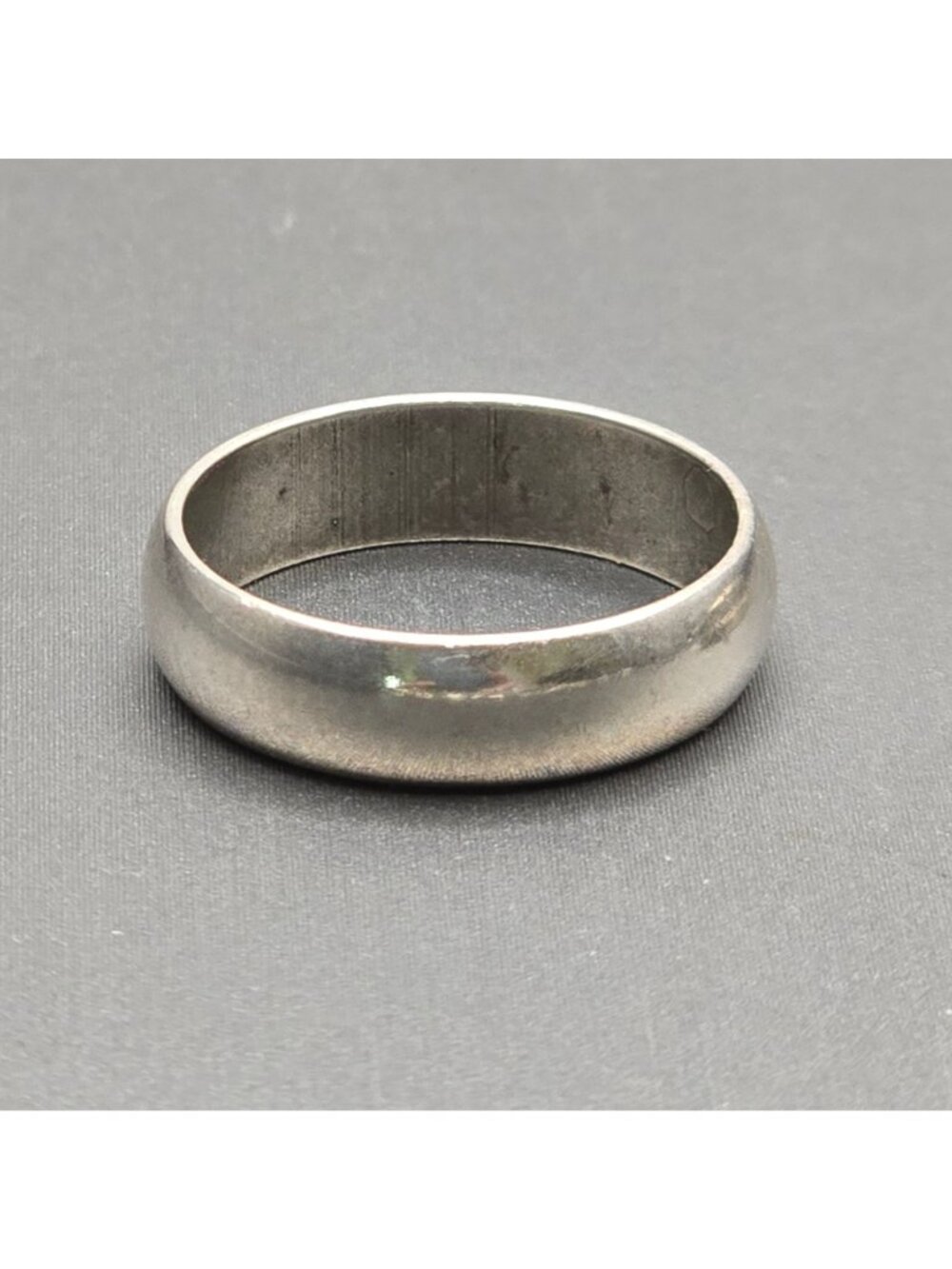 Sterling Silver Ring Lot Stackable Bands Assorted Sizes 5.75 to 8 15.24g - Picture 5 of 8
